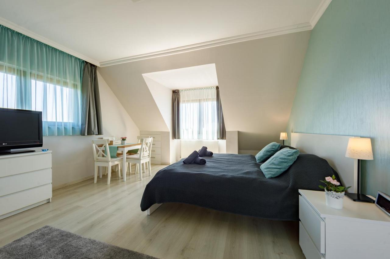 Villa Muzsa Deluxe Balatonfured Ngoại thất bức ảnh