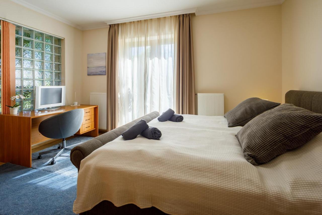 Villa Muzsa Deluxe Balatonfured Ngoại thất bức ảnh